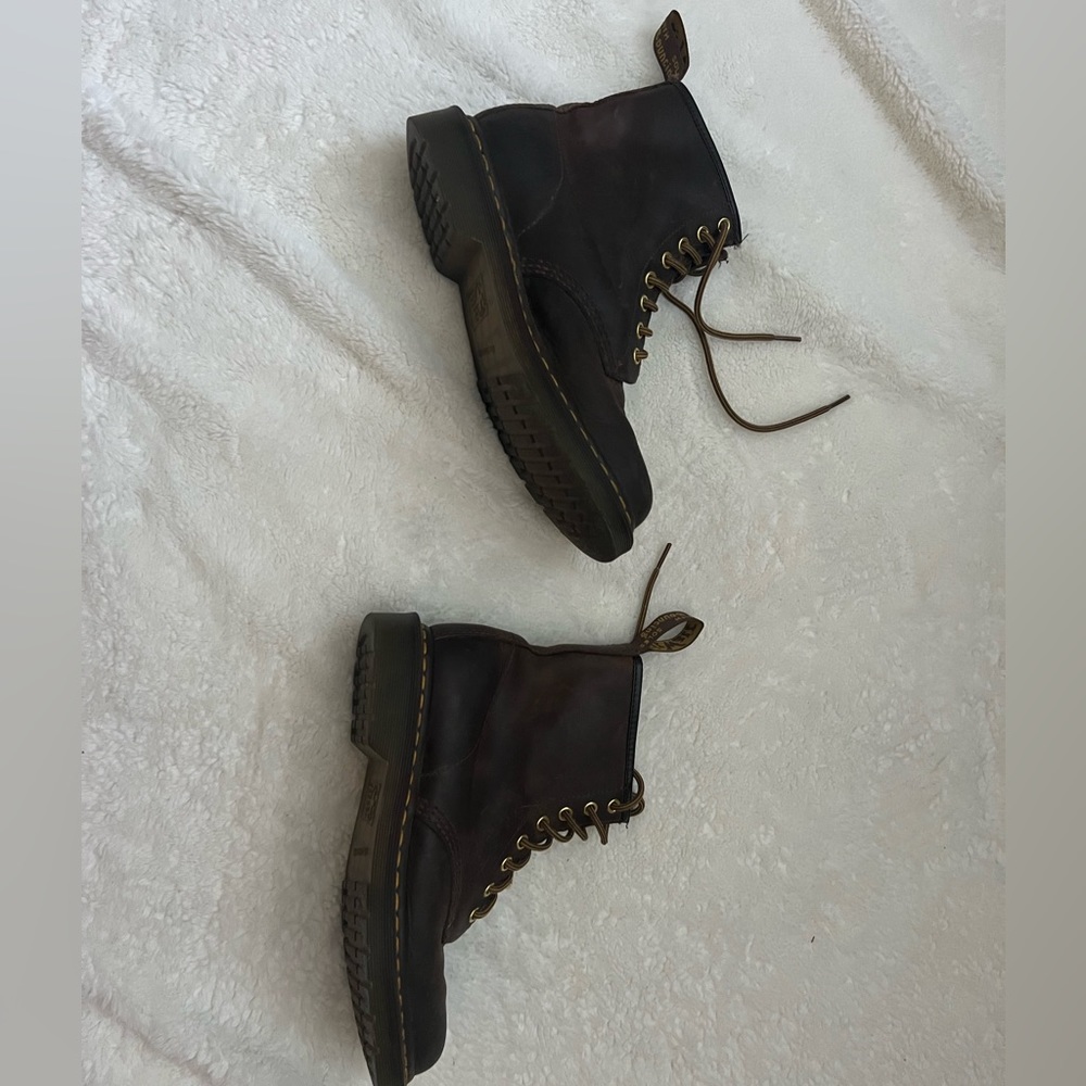 brown Doc martens in wonderful shape!